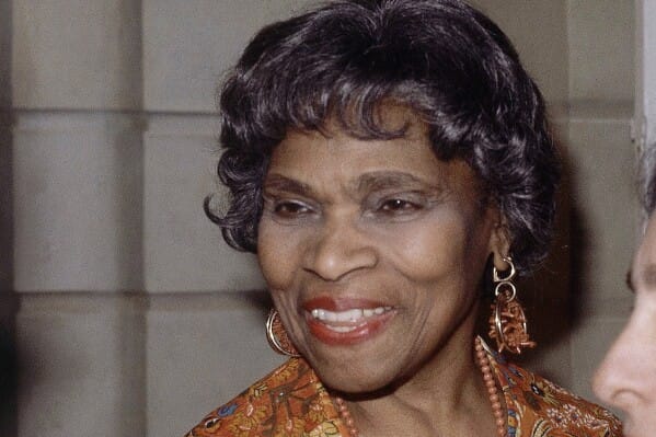 Marian Anderson smiles at the "Women of the Decade Awards" in New York in 1979.