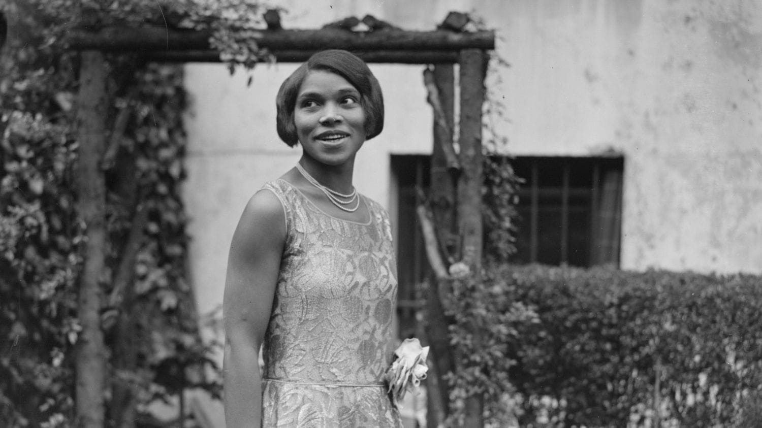 A photo of young Marian Anderson. Courtesy of London Express and Getty Images.
