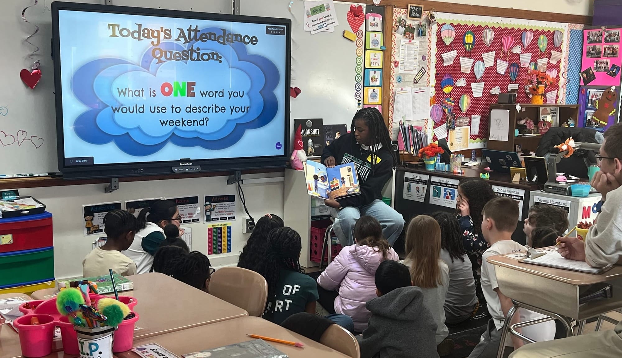 Alleanna Harris reads All the Greatness in You to Mrs. Gray's third grade class. 